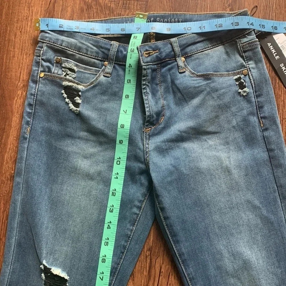 Articles of Society Women's Jeans Mason Wash New - Picture 13 of 14